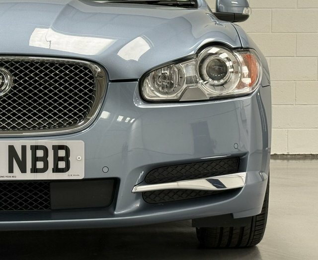 Jaguar XF 2.7D Luxury Spares Or Repairs Only Gold #42