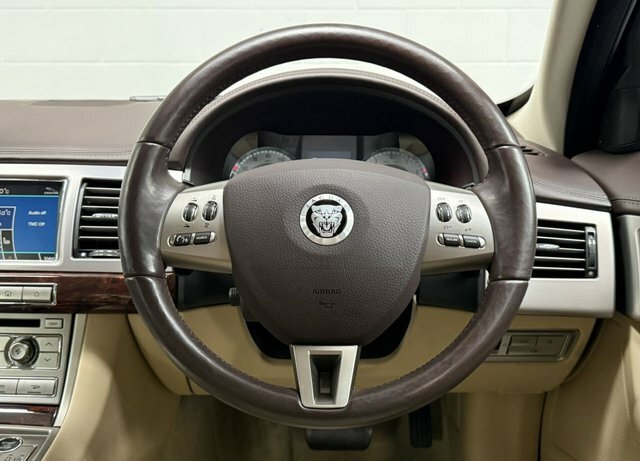 Jaguar XF 2.7D Luxury Spares Or Repairs Only Gold #12