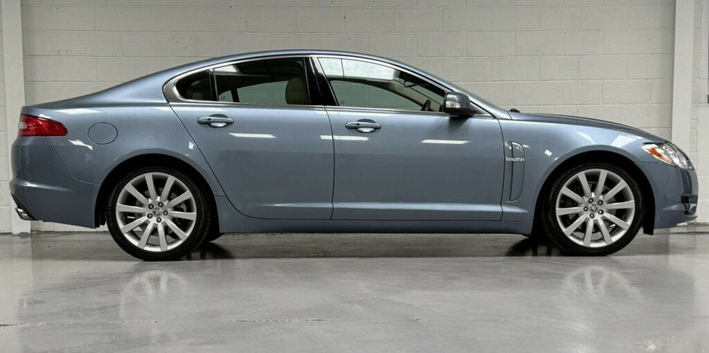 Jaguar XF 3.0 V6 Premium Luxury Saloon Euro Blue #2