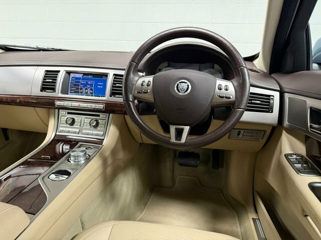 Jaguar XF 2.7D Luxury Spares Or Repairs Only Gold #11