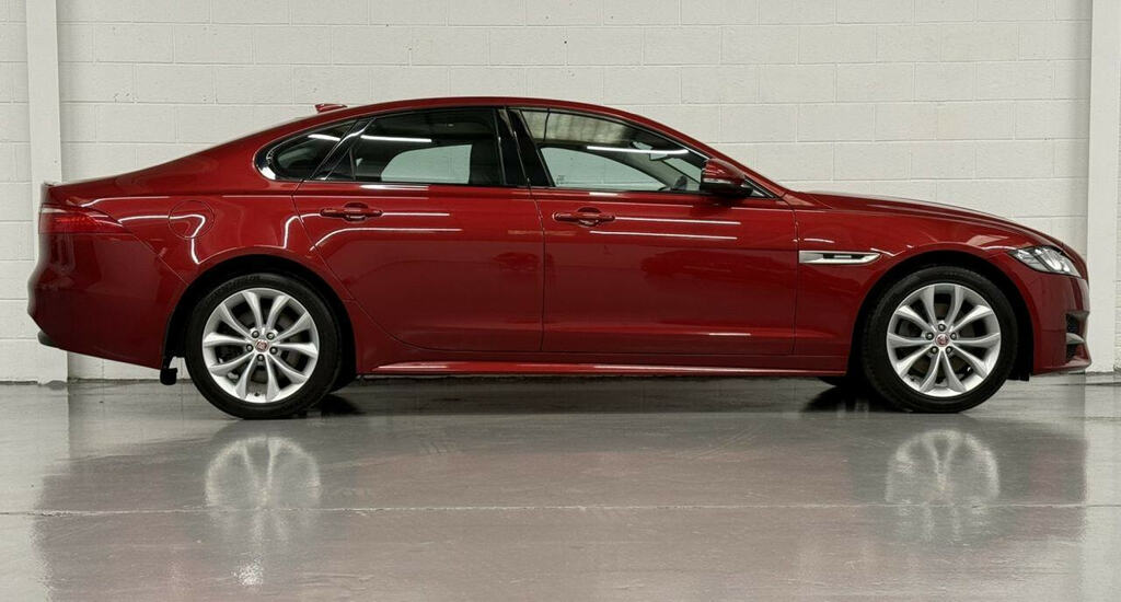 Jaguar XF 2.0D R-sport Saloon Euro 6 Ss Red #2