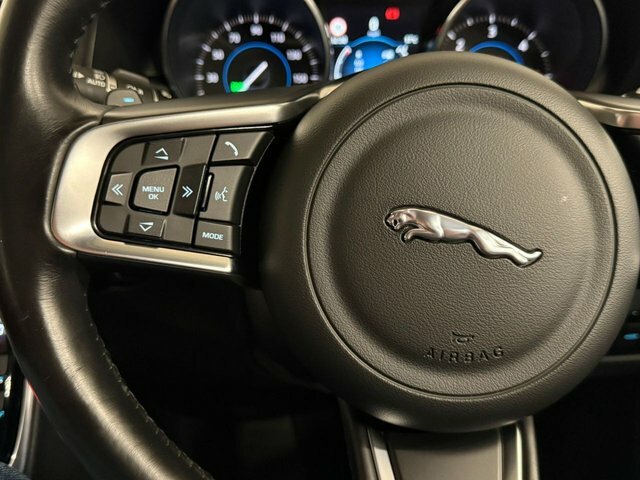 Jaguar XF 3.0D V6 S Saloon Euro 6 S S 300 Blue #23