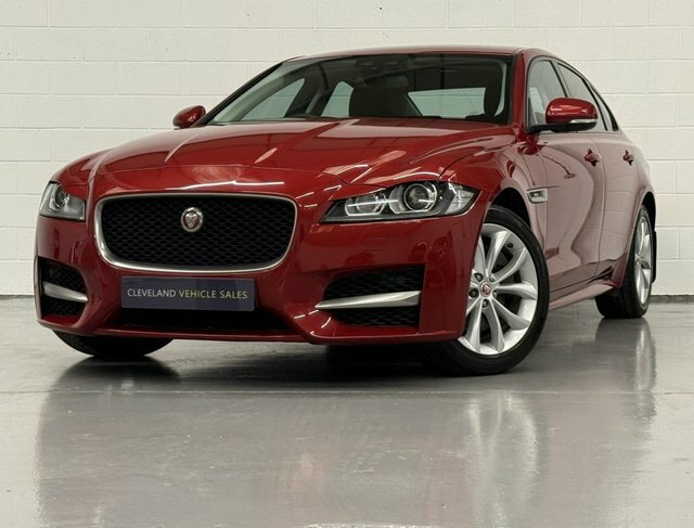 Jaguar XF 3.0D V6 S Saloon Euro 6 S S 300 Blue #40