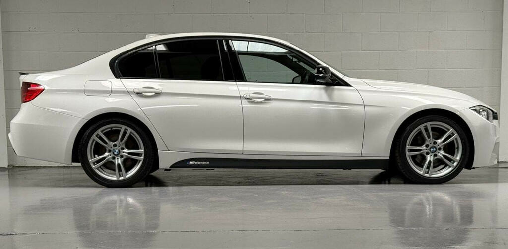 BMW 3 Series 3.0 330D M Sport Saloon Euro 5 S White #2