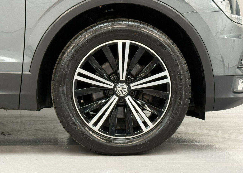 Volkswagen Tiguan 2.0 Tdi Se Navigation Suv Euro 6 NA68SYO Grey #3