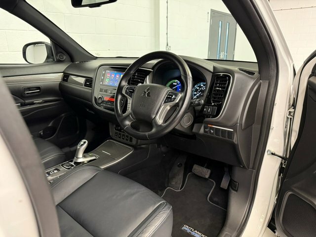 Mitsubishi Outlander 2.4H Twinmotor 13.8Kwh 4Hs Cvt 4Wd Black #7