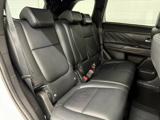 Mitsubishi Outlander 2018 2.4H Twinmotor 13.8Kwh 4H Suv Plug White #6
