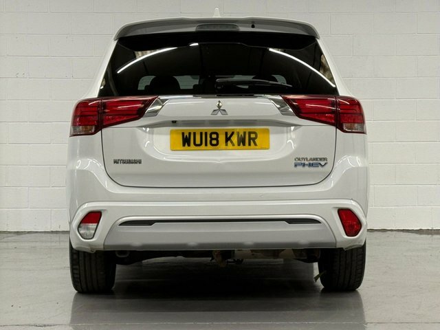 Mitsubishi Outlander 2.4H Twinmotor 13.8Kwh 4Hs Cvt 4Wd Black #9