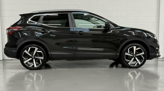Nissan Qashqai 2018 1.5 Dci Tekna Suv Euro 6 S Black #2