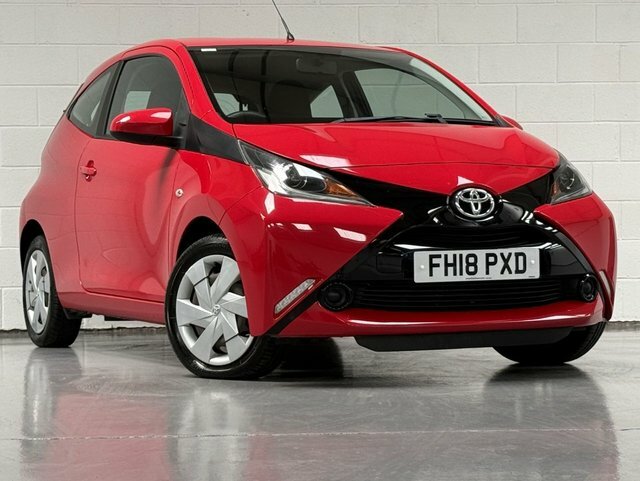 Toyota Aygo 2018 1.0 Vvt-i X-play Hatchback Red