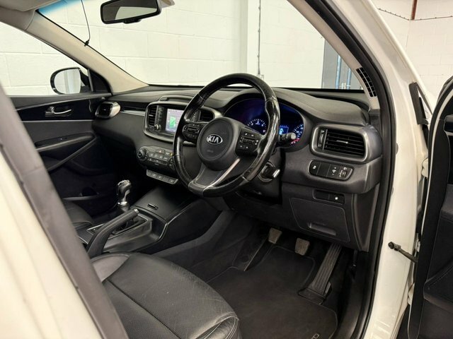 Kia Sorento 2.2 Crdi Kx-1 Suv Awd Euro 6 S White #8