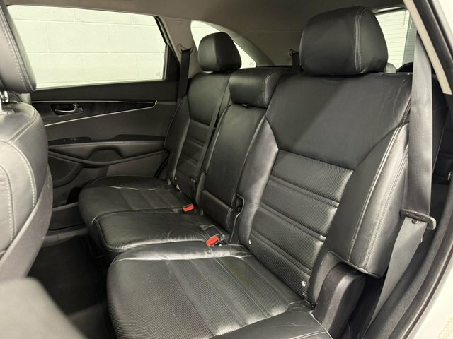 Kia Sorento 2.2 Crdi Kx-1 Suv Awd Euro 6 S White #36