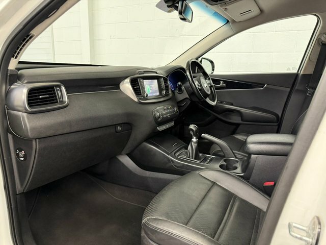 Kia Sorento 2.2 Crdi Kx-1 Suv Awd Euro 6 S White #37