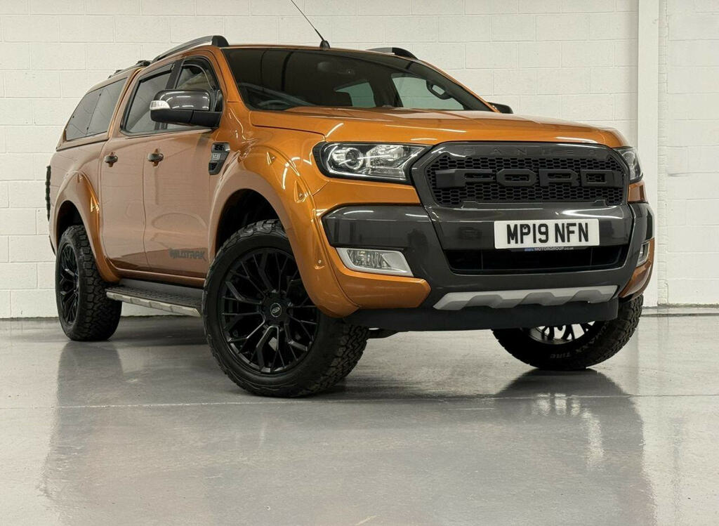 Ford Ranger 3.2 Tdci Wildtrak Pickup Double Cab Aut Orange