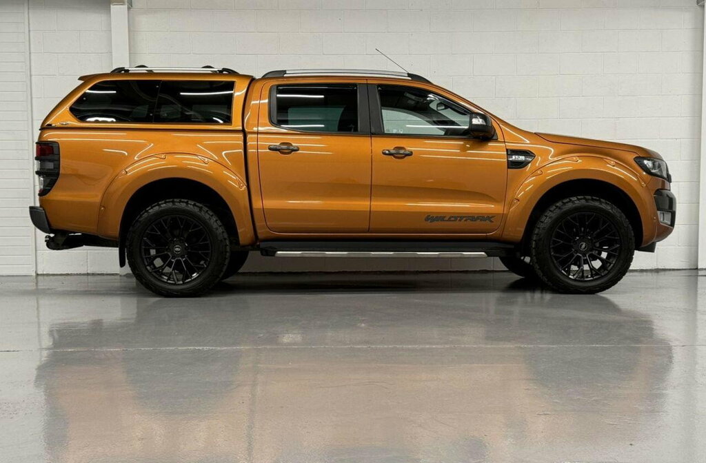 Ford Ranger 3.2 Tdci Wildtrak Pickup Double Cab Aut MP19NFN Orange #2