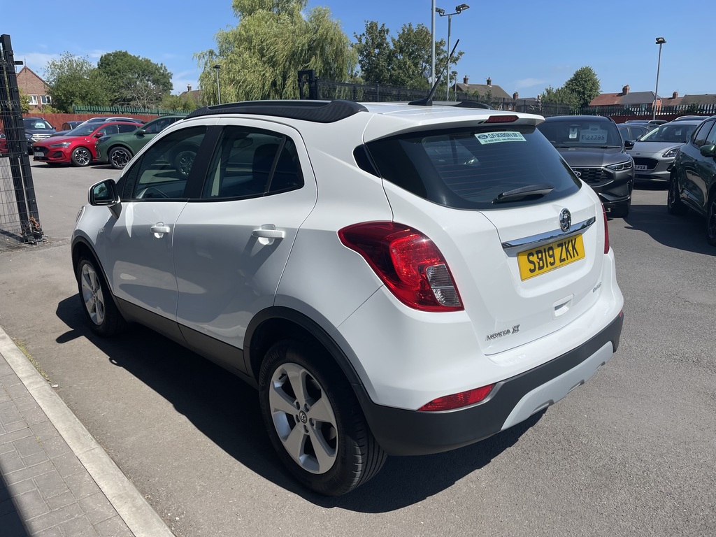 Vauxhall Mokka X 1.4T Ecotec Active White #4