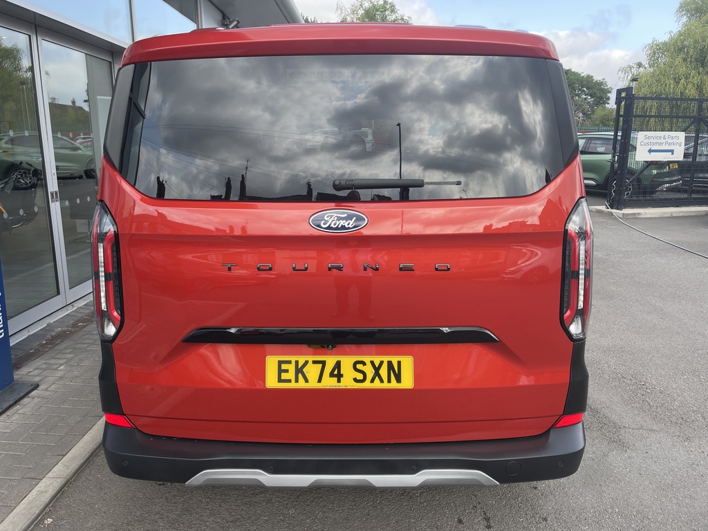Ford Tourneo Custom 2.0 Ecoblue 170Ps H1 Active 8 Seater Red #5