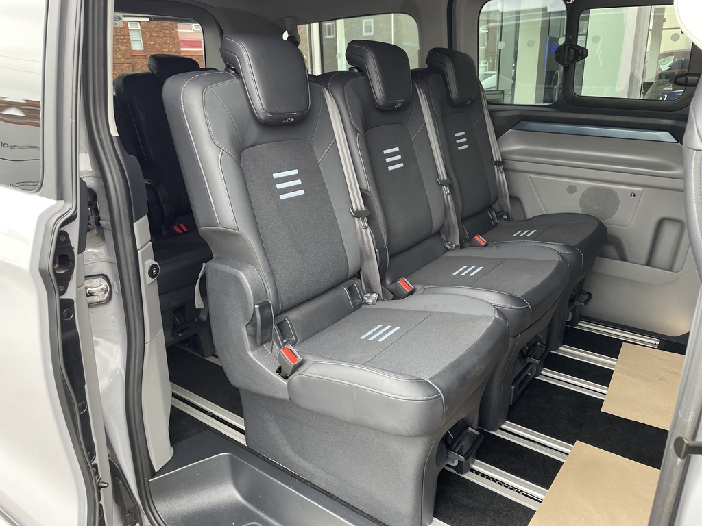 Ford Tourneo Custom Custom 320 Titanium Grey #31