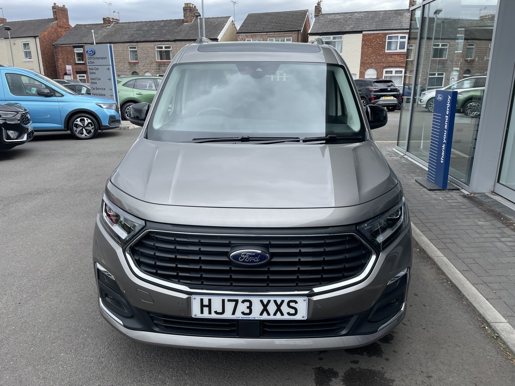 Ford Tourneo Connect 2.0 Ecoblue Titanium Silver #6