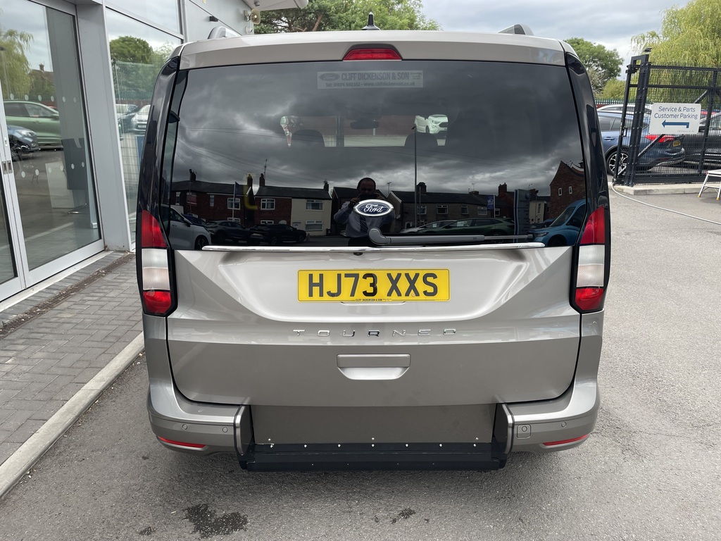 Ford Tourneo Connect 2.0 Ecoblue Titanium Silver #5
