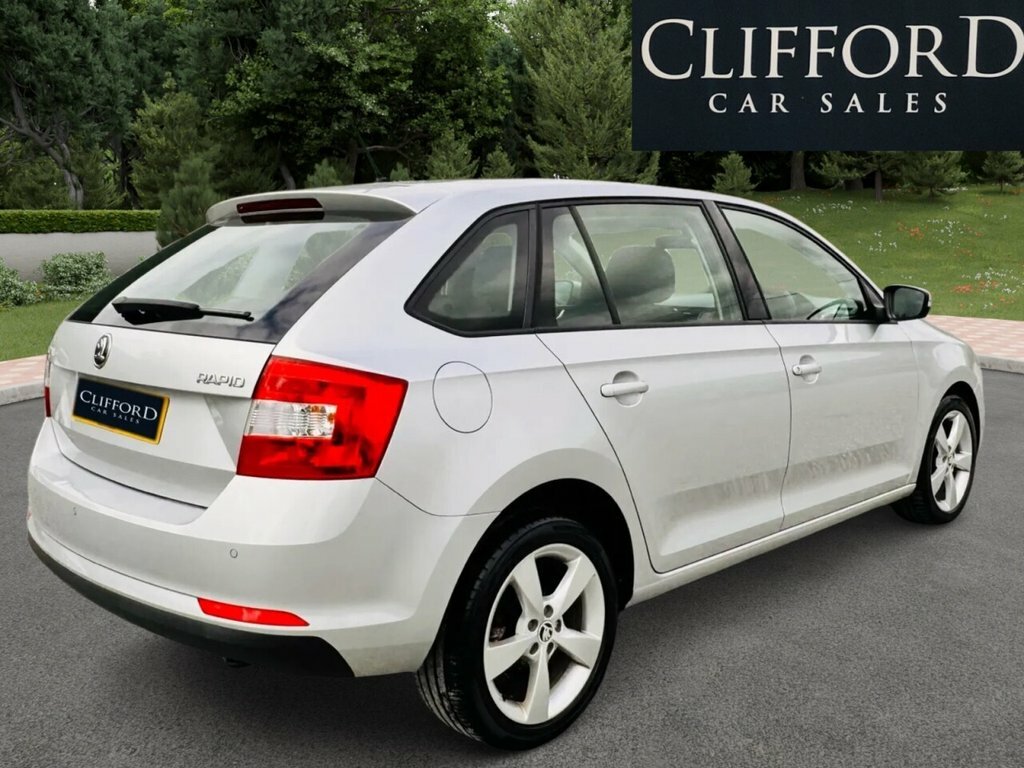 Skoda Rapid Spaceback Hatchback Silver #4