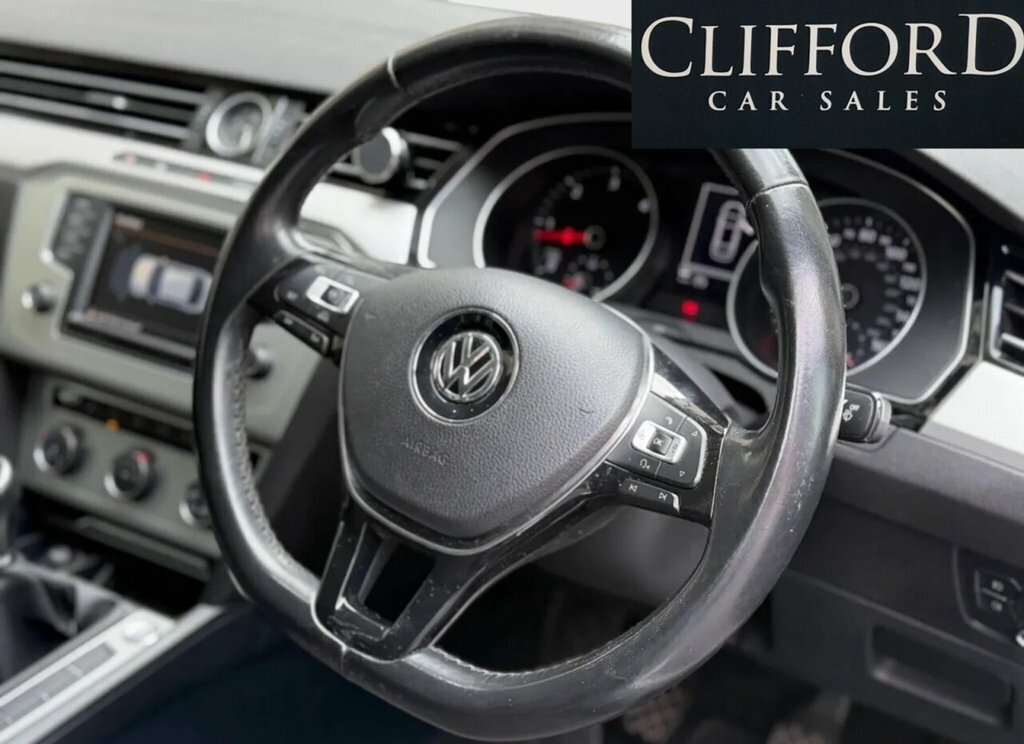 Volkswagen Passat Volkswagen Saloon 1.6 Tdi Se Business Blue #19