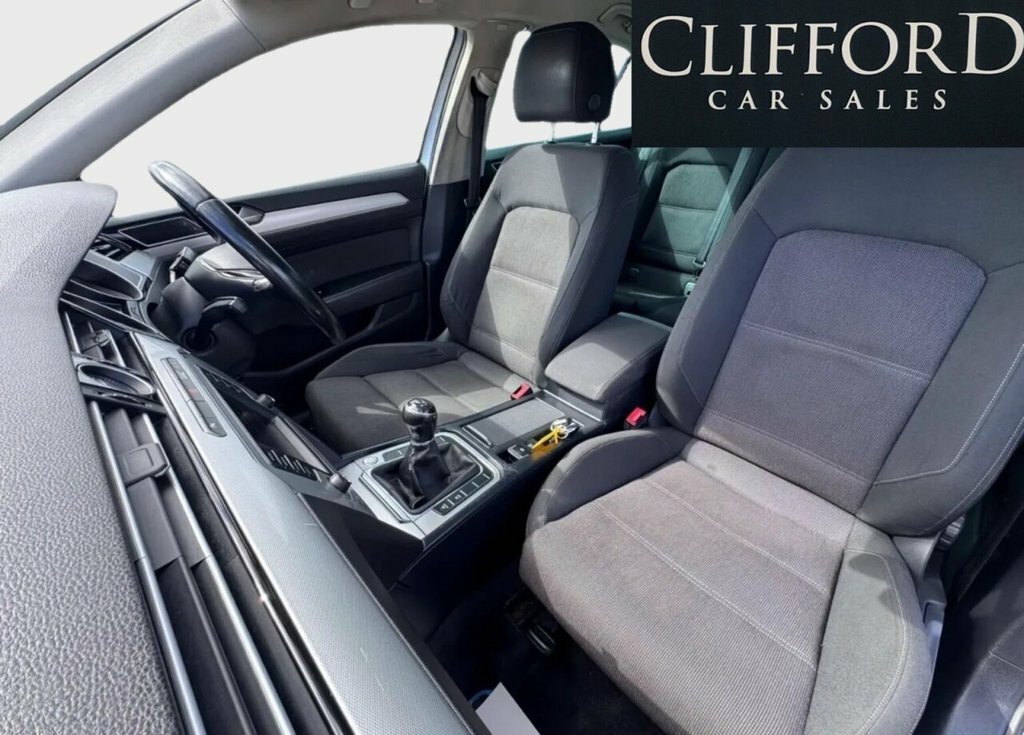 Volkswagen Passat Volkswagen Saloon 1.6 Tdi Se Business Blue #18
