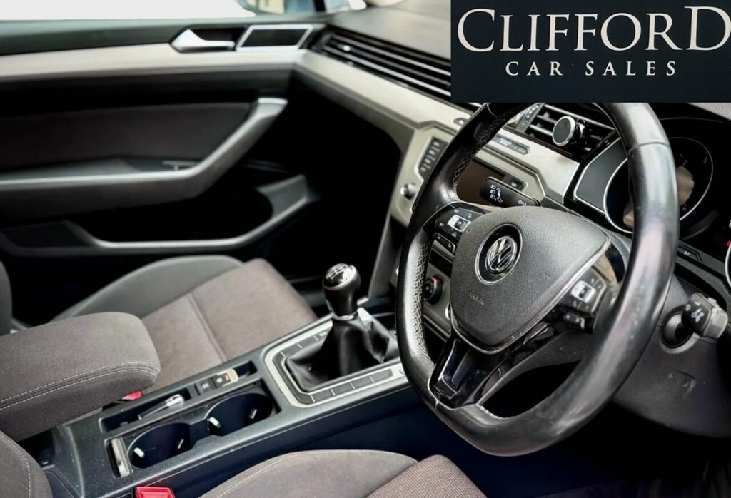 Volkswagen Passat Volkswagen Saloon 1.6 Tdi Se Business Blue #20