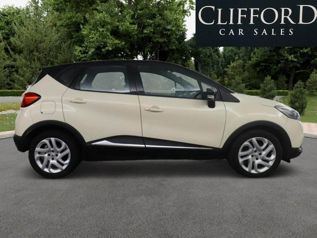 Renault Captur Suv LO66SZC White #5
