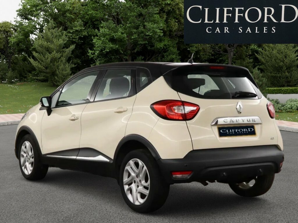 Renault Captur Suv LO66SZC White #3