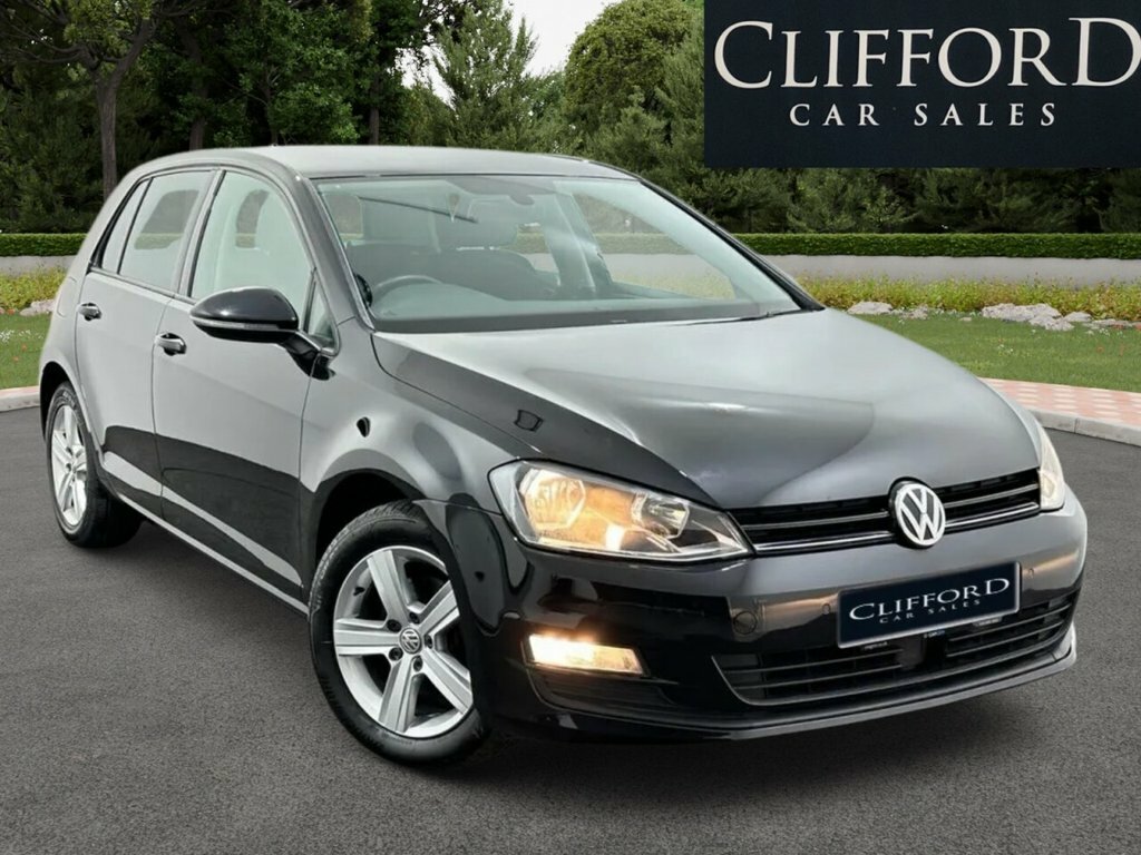 Volkswagen Golf Hatchback VN15GWU Black