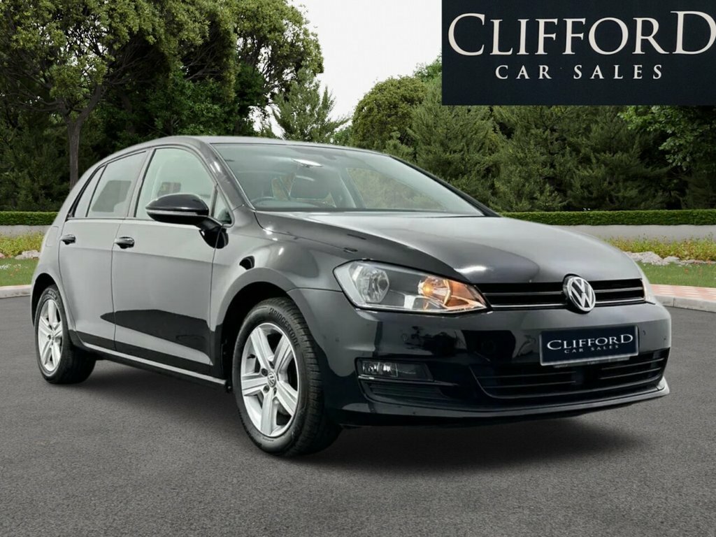 Volkswagen Golf Hatchback VN15GWU Black #4