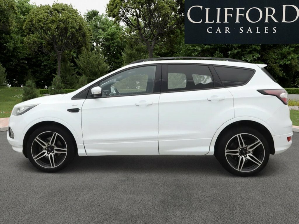 Ford Kuga Suv SW17HCA White #6