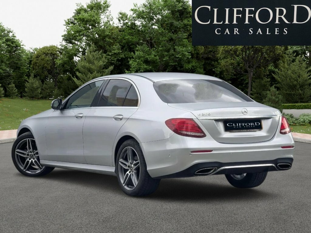 Mercedes-Benz E Class Saloon KP18CYW Silver #2