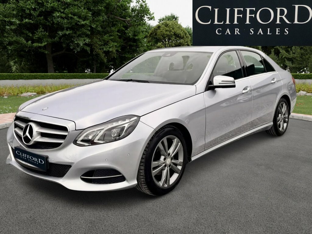 Mercedes-Benz E Class Saloon Silver #4