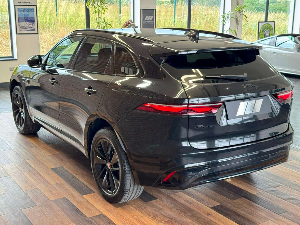 Jaguar F-Pace 2.0 F-pace R-dynamic Black D Mhev Awd 4Wd Black #4