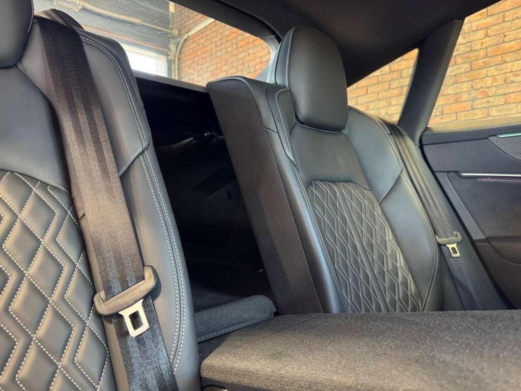 Audi S7 3L Black Edition Silver #26