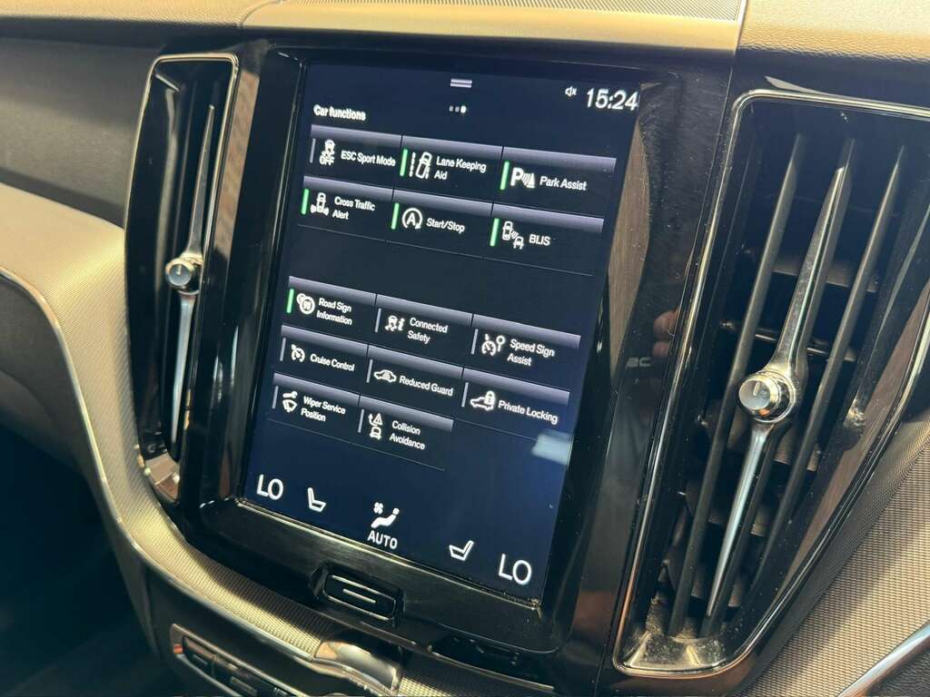 Volvo XC60 D4 Awd R-design Red #35