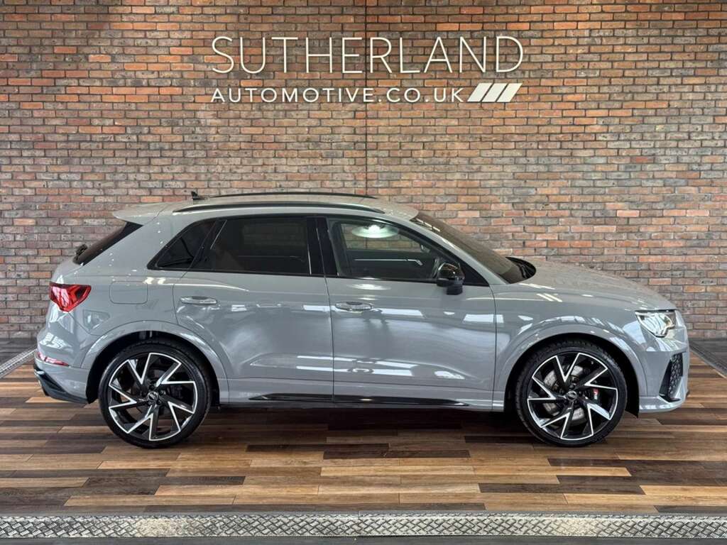 Audi RS Q3 2.5 Rs Q3 Tfsi Quattro 4Wd Grey #2