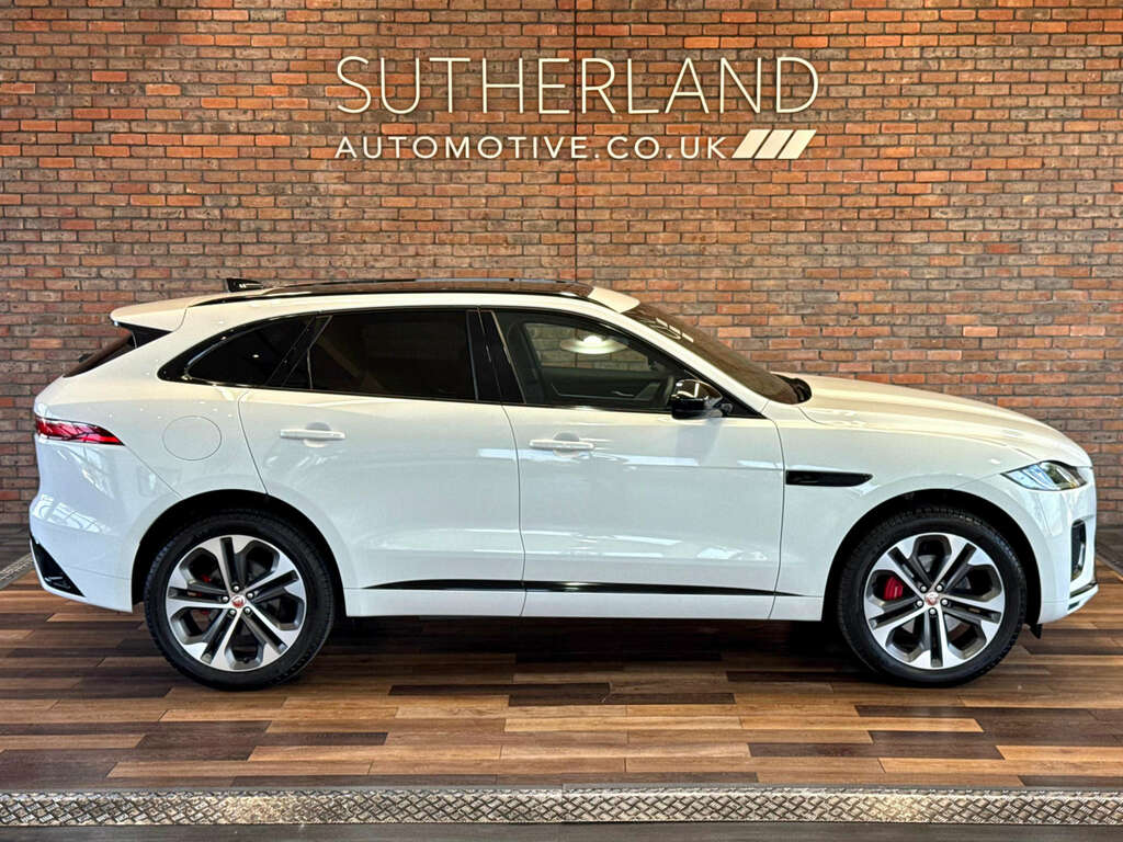 Jaguar F-Pace 2.0 F-pace R-dynamic Black Awd 4Wd White #3