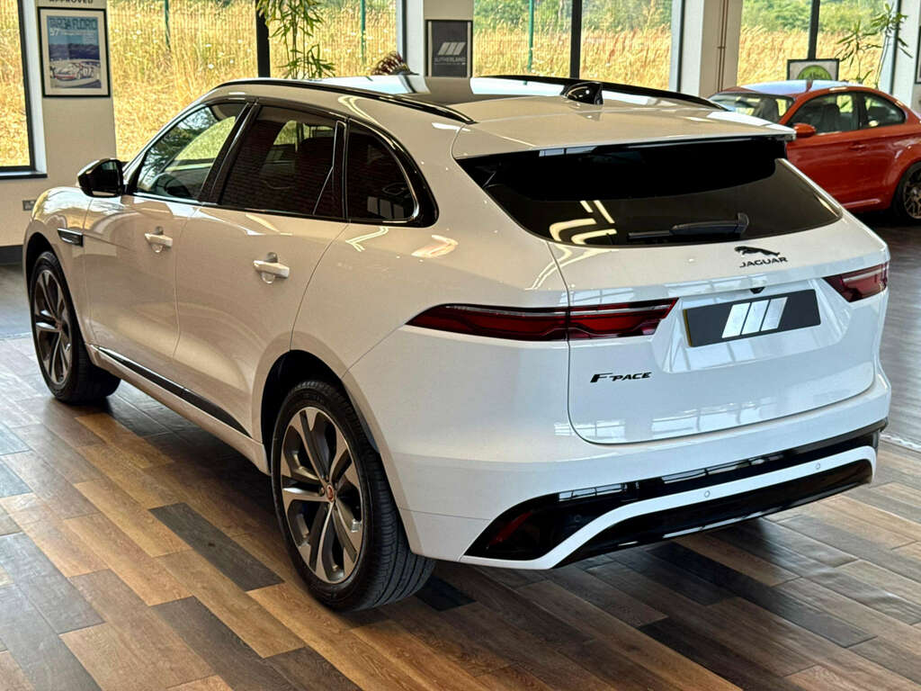 Jaguar F-Pace 2.0 F-pace R-dynamic Black Awd 4Wd White #6