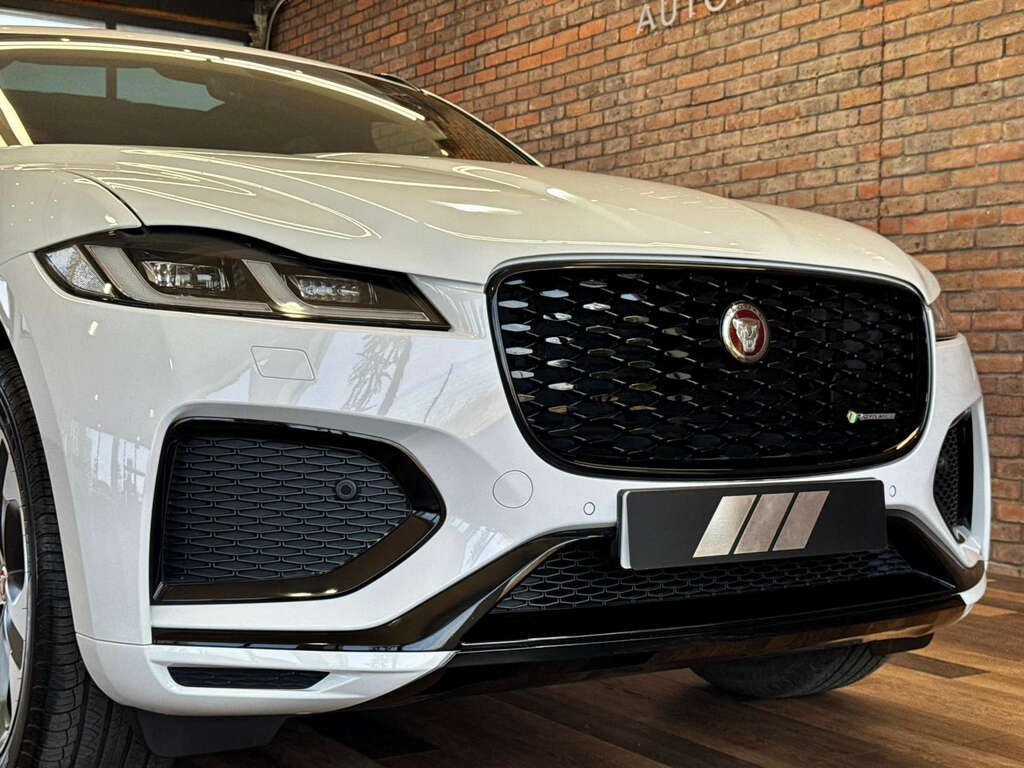 Jaguar F-Pace Jaguar Estate 2.0 P400e R-dynamic Hse Awd Silver #9