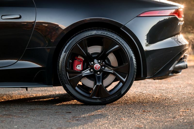 Jaguar F-Type R-dynamic Blue #24