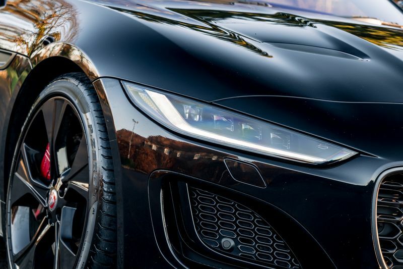 Jaguar F-Type R-dynamic Blue #40