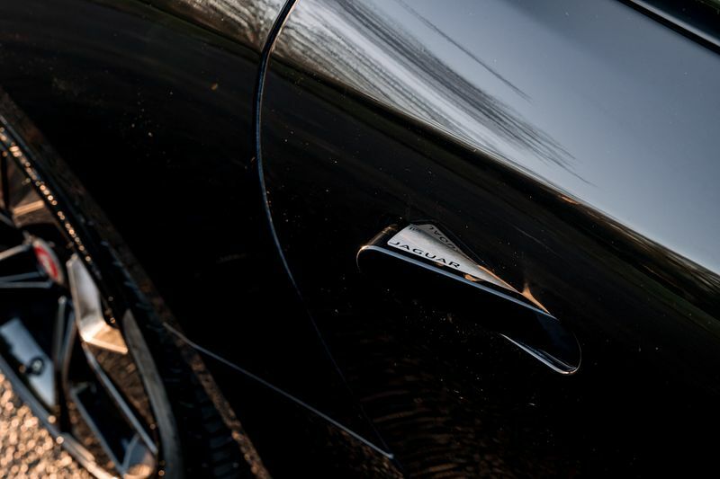 Jaguar F-Type R-dynamic Blue #17