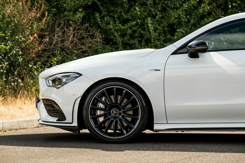 Mercedes-Benz CLA Class Amg Line Premium Night Edition A #25