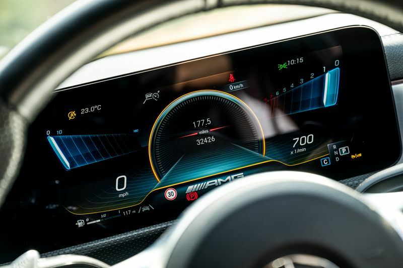 Mercedes-Benz CLA Class Amg Line Premium Night Edition A #49
