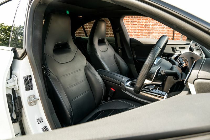 Mercedes-Benz CLA Class Amg Line Premium Night Edition A #36