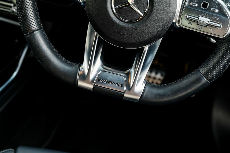 Mercedes-Benz CLA Class Amg Line Premium Night Edition A #45