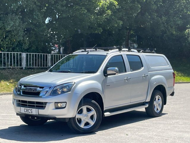 Isuzu D-Max White #22